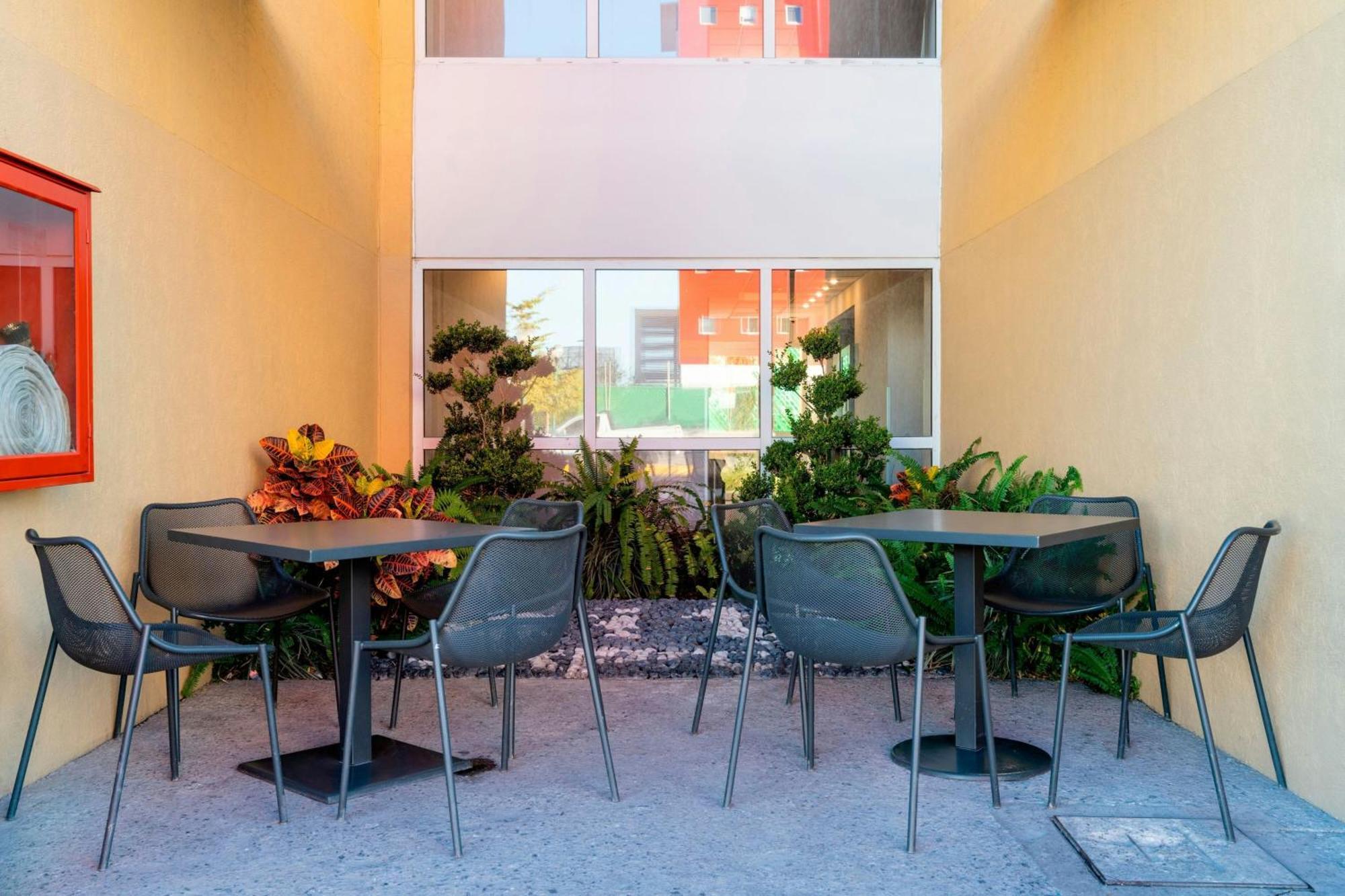City Express By Marriott Aguascalientes Sur Exterior photo